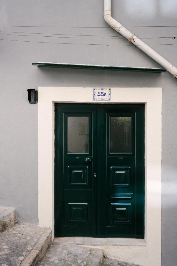 Cozy & Small Studio In The Center Lisboa Eksteriør billede